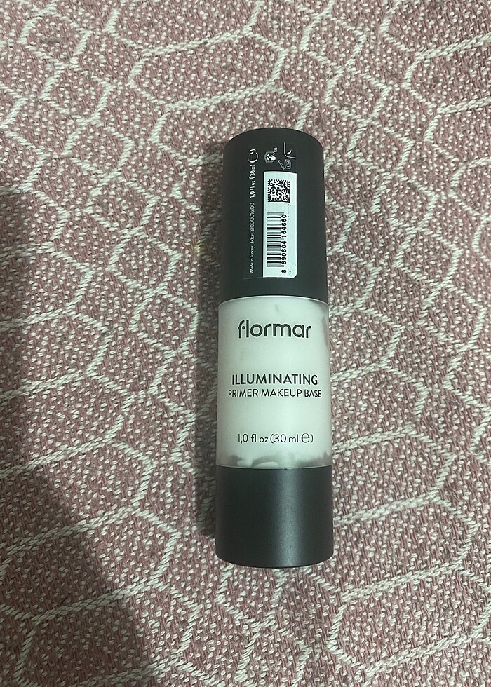 Flormar illuminating primer makyaj bazı - Görsel 3