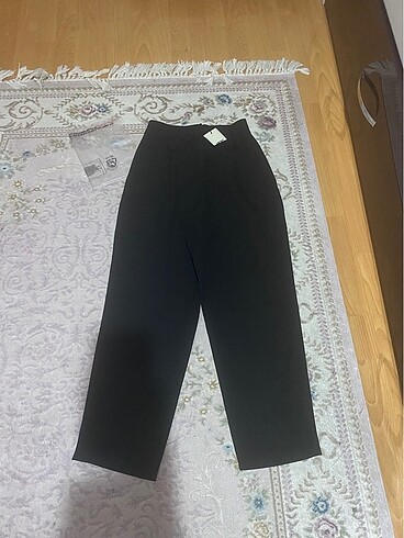 Koton yüksek bel siyah pileli kumaş pantolon - Görsel 3