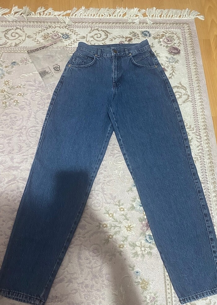 Pull&bear yüksek bel lacivert jean - Görsel 3