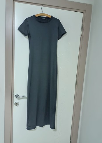 Siyah Kısa Kollu Uzun Basic Elbise - Görsel 4