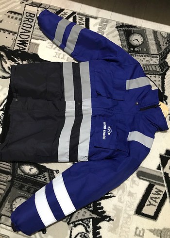 Mavi Siyah Reflektörlü Uzun Kollu Mont - Görsel 5