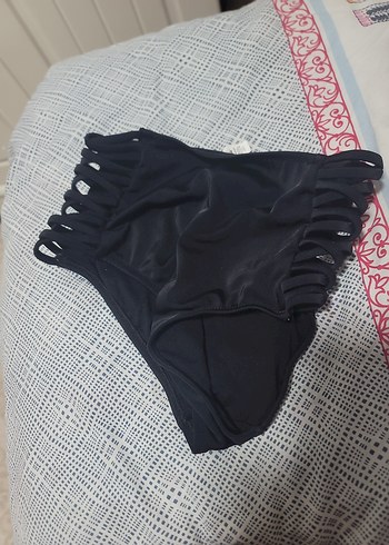 Siyah Strappy Mini Bikini Takım - Görsel 3