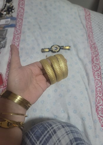 Bohem Yılan Desenli Elastik Altın Bileklik - Görsel 4