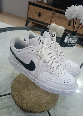 Nike Beyaz Kadın Spor Ayakkabı