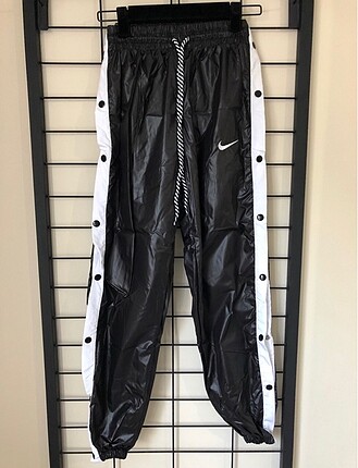 Eşofman altı ve Bodysuit