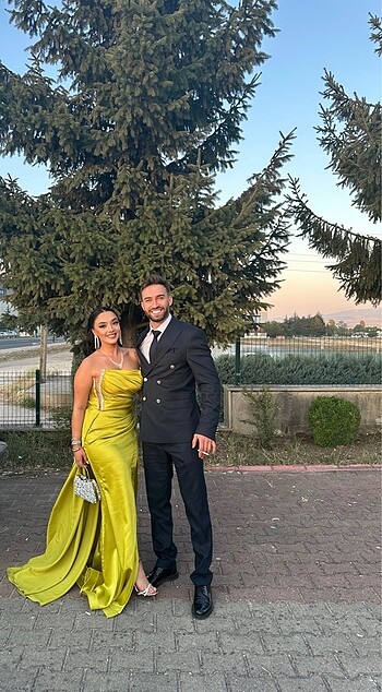 Nişan elbisesi taşlı
