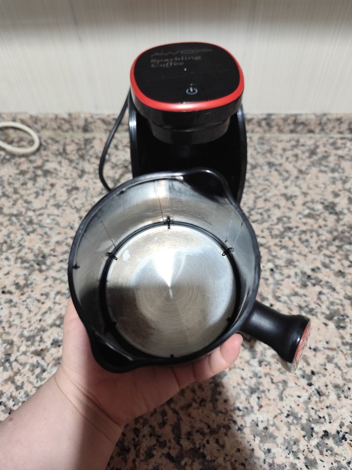 Kırmızı Siyah Kahve Makinesi - Görsel 5