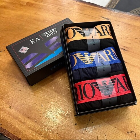 Emporio Armani Üçlü Boker