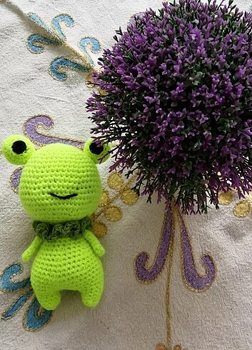 Amigurumi kurbağa 