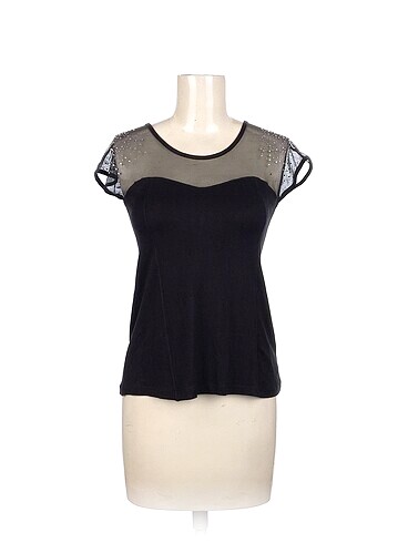 PreLoved T-shirt %70 İndirimli.