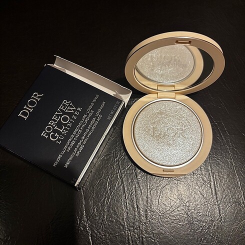 Dior Dior 03 Pearlescent Glow Highlighter