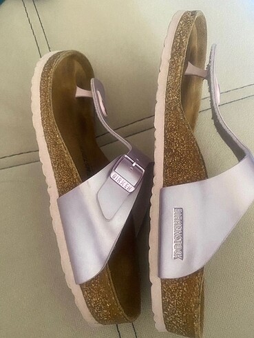 34 Beden mor Renk 34 numara lila renginde birkenstock terlik