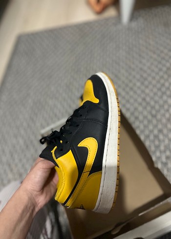 Nike Siyah Sari Sneaker