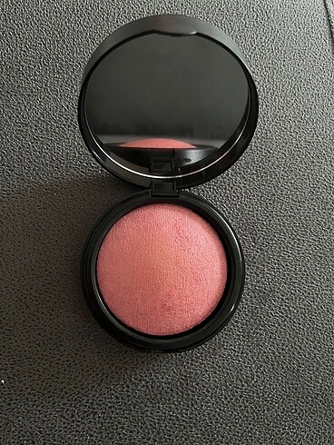 Note baked allık 06 ışıltılı highlighter