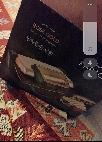 Tost makinasi