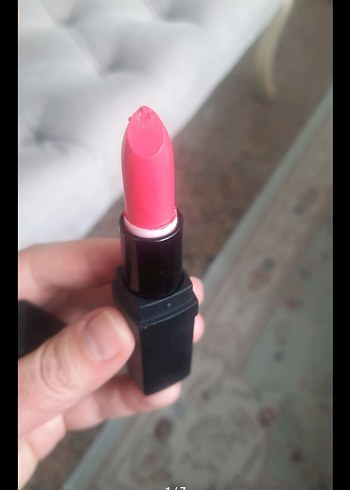 Max Factor yurtdışından yumuşak dokulu ithal ruj