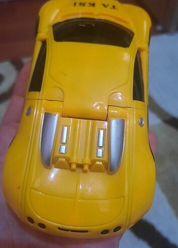  Beden Transformers oyuncak araba 