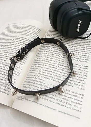 Spike choker
