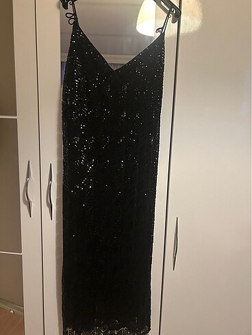 Zara Payetli Zara Gece elbisesi