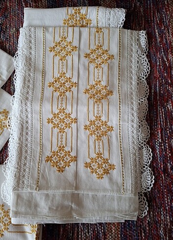 Kanaviçe karyola takımı 