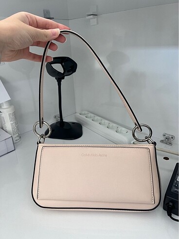 Calvin Klein Çanta