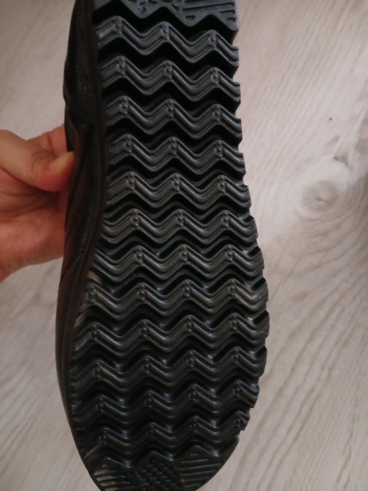 Siyah Bağcıklı Kadın Görev Spor Ayakkabı - Görsel 4