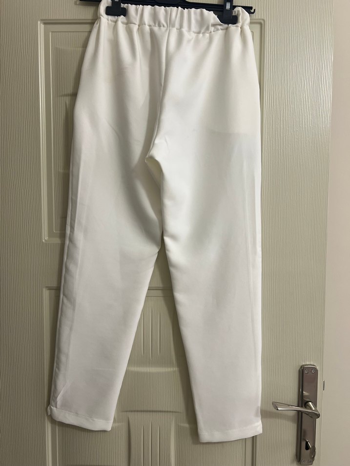 Beyaz KadınPantolon - Görsel 4