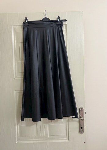 Siyah deri etek - Görsel 2