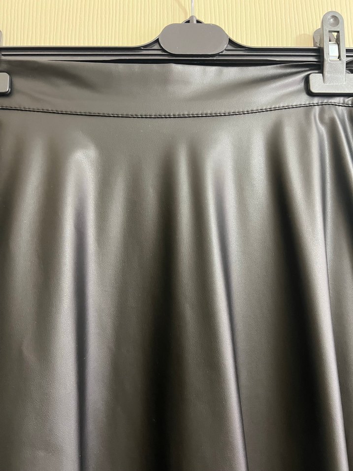 Siyah deri etek - Görsel 3