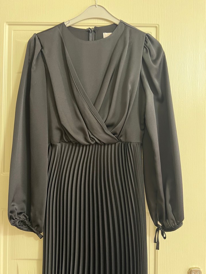 Saten elbise - Görsel 4