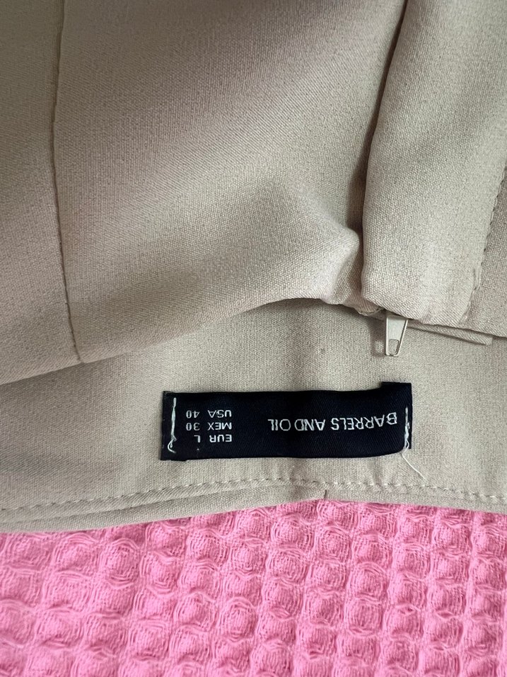 Bej Kadın Pilili Kumaş Pantolon - Görsel 3