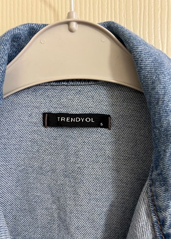 Düğmeli Kolsuz Denim Ceket - Görsel 2