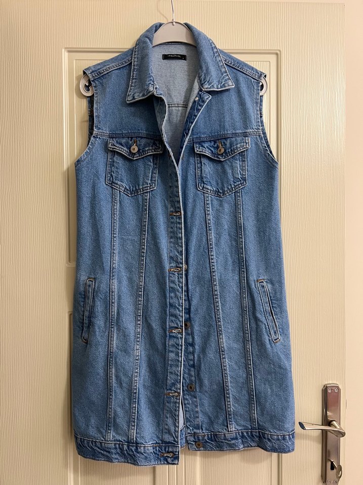 Düğmeli Kolsuz Denim Ceket - Görsel 4