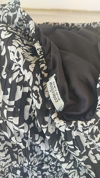 Collezione Straplez iyi durumda yeni bir kez giyildi siyah gri