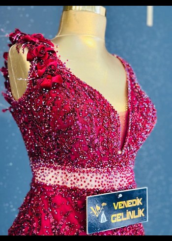 Boncuk İşlemeli Kırmızı Uzun Kadın Abiye - Görsel 2