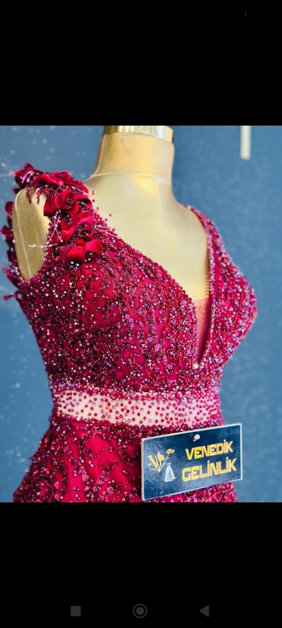 Boncuk İşlemeli Kırmızı Uzun Kadın Abiye - Görsel 2