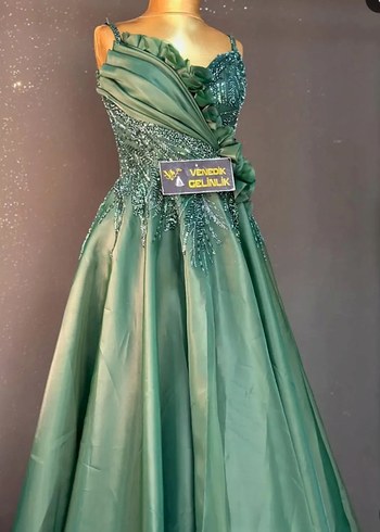 Yeşil V Yakalı Uzun Abiye Elbise - Görsel 5