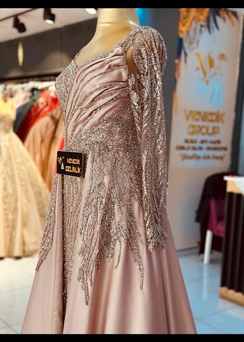 Bej İşlemeli Uzun Kollu Abiye Elbise - Görsel 6