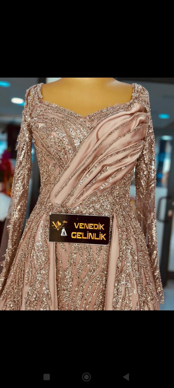 Bej İşlemeli Uzun Kollu Abiye Elbise - Görsel 3