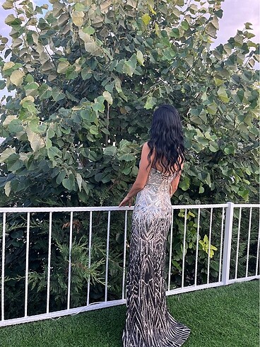Oleg Cassini Pul payet renk geçişli abiye