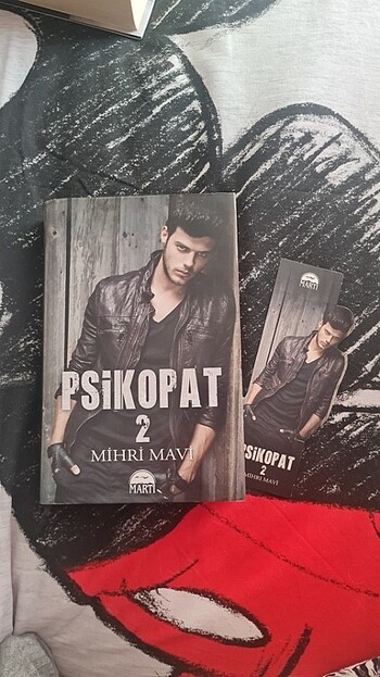 Psikopat 2 Mihri mavi kitap