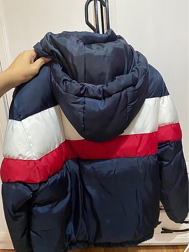 s Beden Pull and Bear Şişme Mont