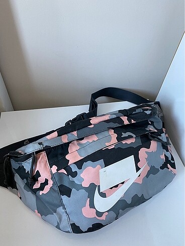Nike bel çantası