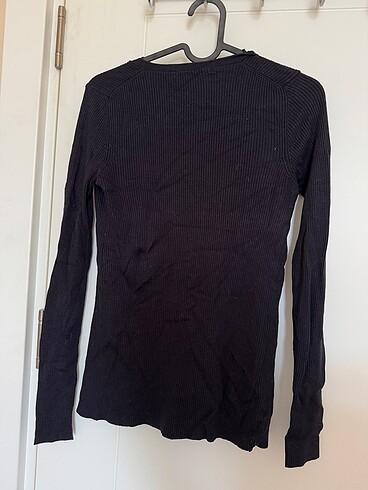 Stradivarius Triko hirka