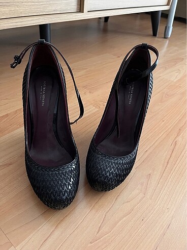 Bottega Venetta