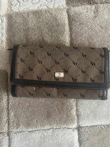 tommy hilfiger cuzdan