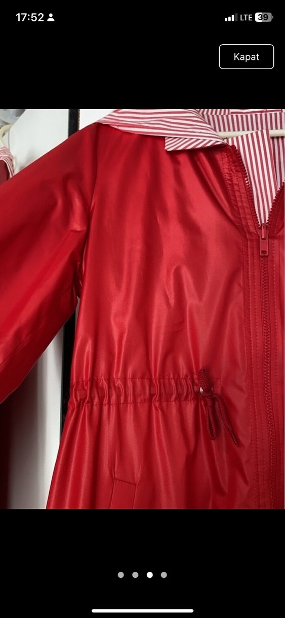 Kadın Parlak Kırmızı Midi Yağmurluk - Görsel 2