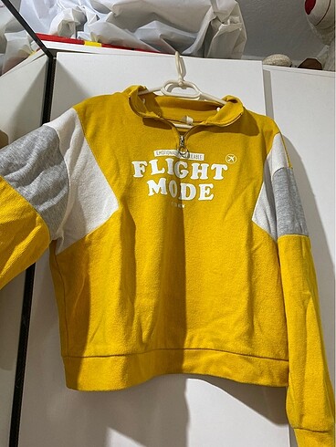 Defacto Sarı sweatshirt