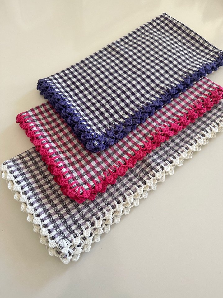 Nakışlı Kareli Masa Örtüsü Seti - Görsel 2