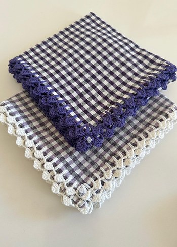 Renkli İşlemeli Masa Örtüleri - Görsel 4